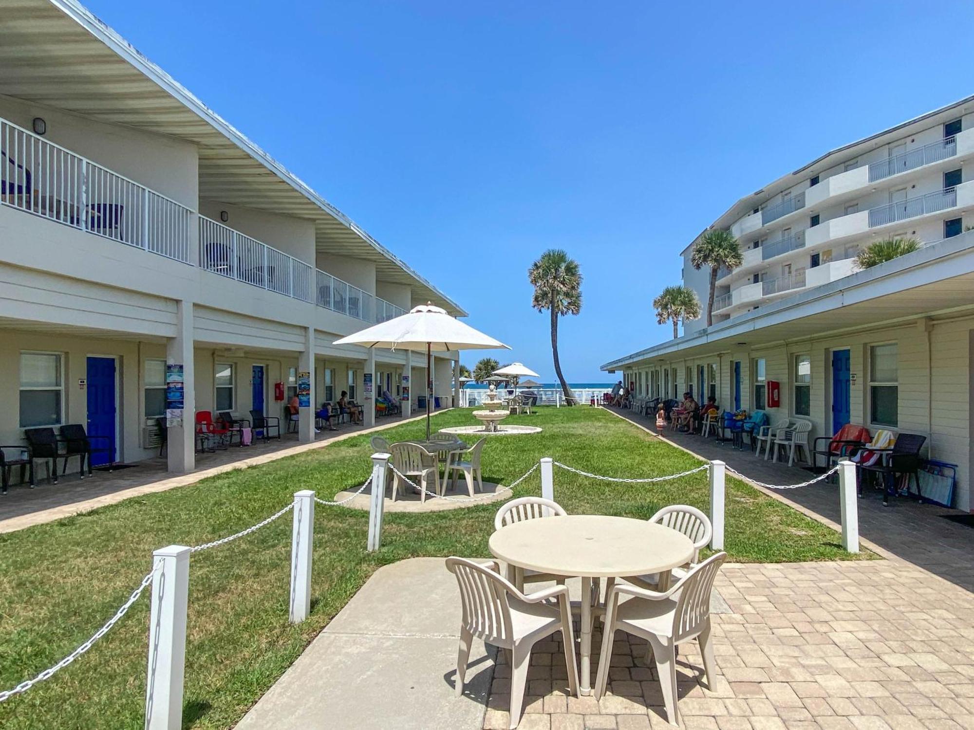 Ocean Court Beachfront Hotel Daytona Beach Eksteriør billede